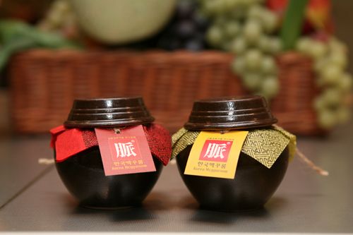 ミニサイズの壷(オンギ)入り