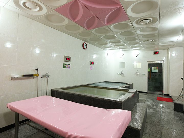 男性浴場・あかすりスペース