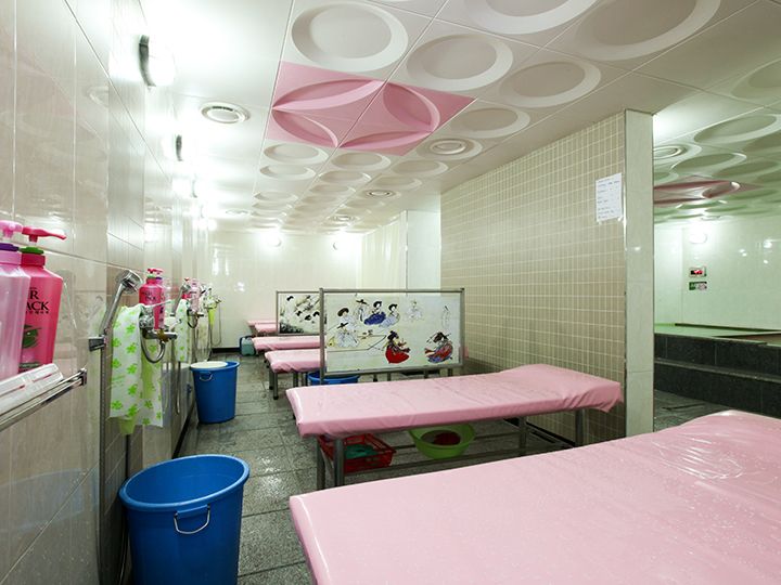 女性あかすりスペース