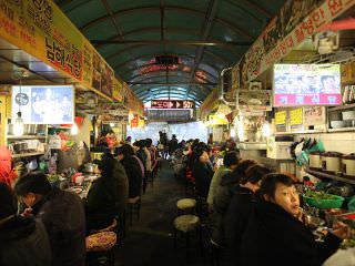 カルグクス横丁