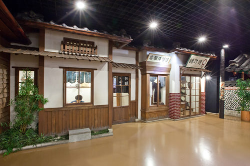 暖簾や看板に見られる日本語表記