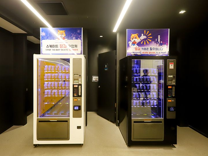 手袋(着用必須)の自動販売機(1,000ウォン)