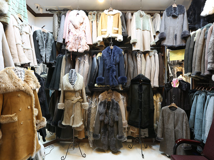 高級素材で自分だけの一着をあつらえてみては