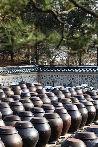 伝統甕「オンギ」