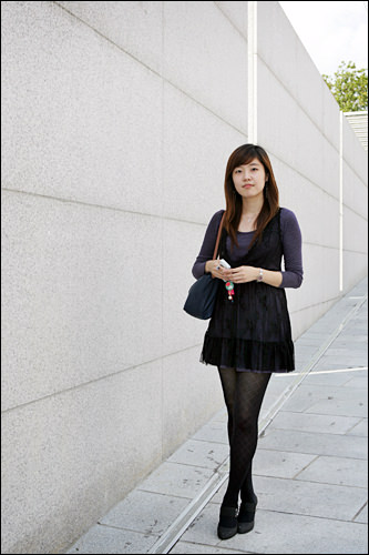 「コップンニョ」ならでは、ミニ丈のぶりぶりワンピース