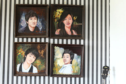 出演者の肖像画