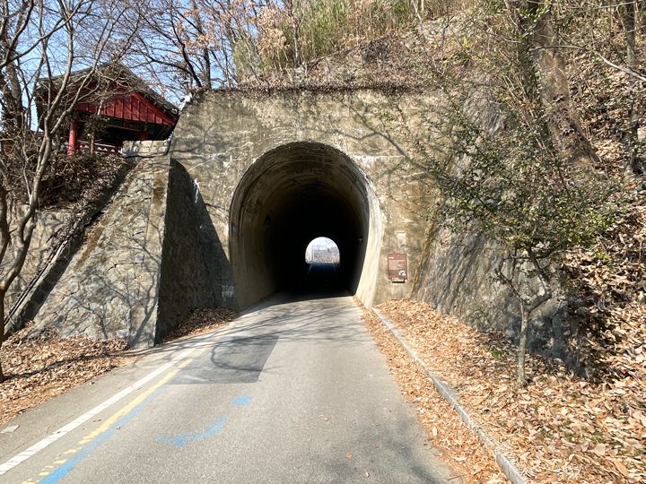 寒碧(ハンビョッ)トンネル