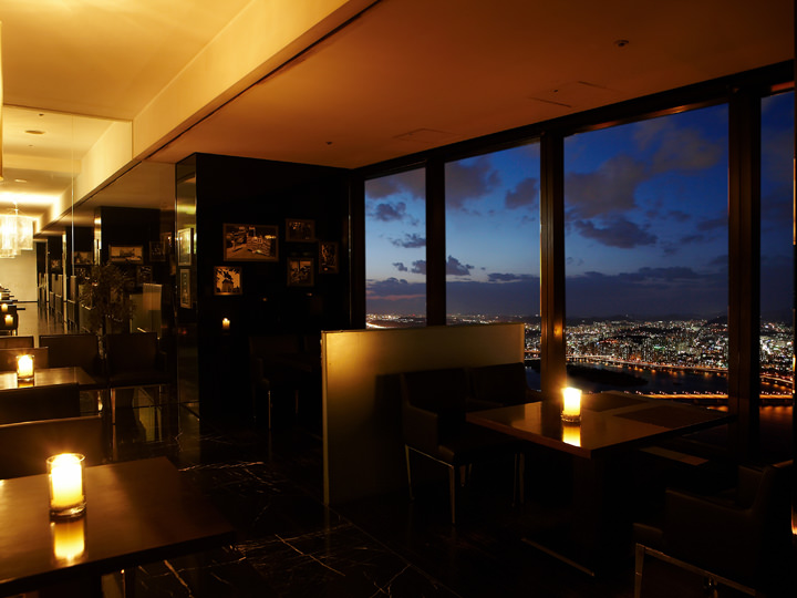 写真提供:WALKING ON THE CLOUD