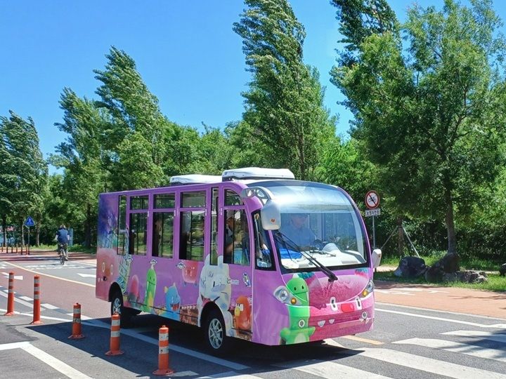 10人乗のミニバス