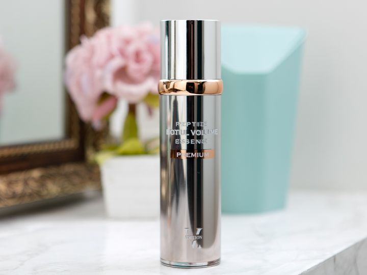 FDA承認の化粧品「ペプチドボリュームエッセンス」