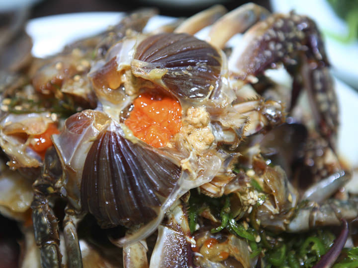 あふれ出しそうな卵と蟹味噌