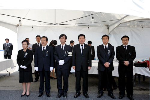 韓国のお葬式 冠婚葬祭 韓国文化と生活 韓国旅行 コネスト 韓国のお葬式 冠婚葬祭 韓国文化と生活 韓国旅行 コネスト