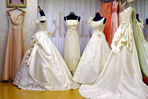 Link
ウェディングやパーティードレスを取り揃える明洞エリアの店。オーダードレスで一生の思い出を!