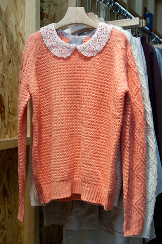 春色ニットセーター(NEUTRA) 39,000ウォン