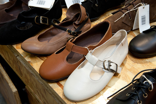 各種革靴(写真はmaise mais 139,000ウォン~)
