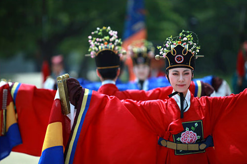 韓国の伝統舞踊 | 韓国の伝統芸能 | 韓国文化と生活｜韓国旅行
