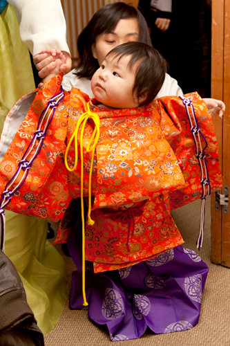 可愛らしい狩衣姿に歓声が