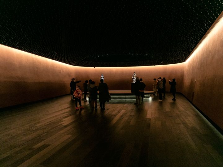 「思惟の部屋」内部