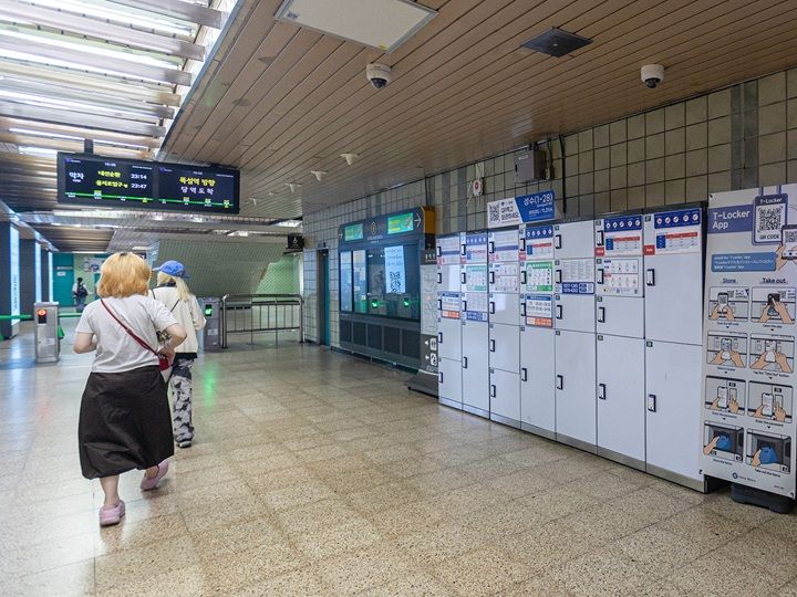 1番・4番出口付近のコインロッカー