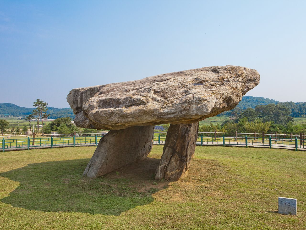 支石墓は韓国語でコインドル