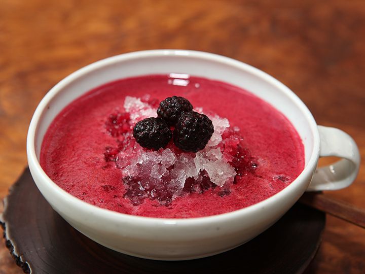 夏だけの覆盆子茶アイス