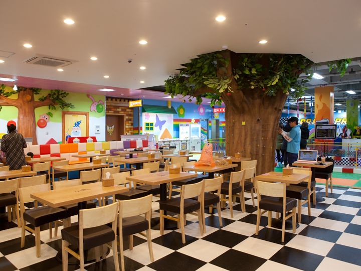 建物内は年齢問わず楽しめる快適な施設が整っている