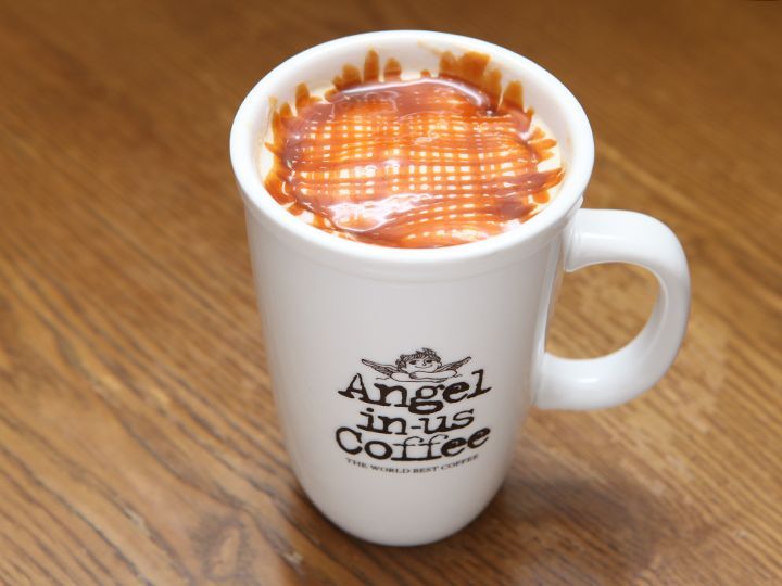 Angel-in-us Coffeeなどカフェチェーンのほとんどがキオスクを導入
