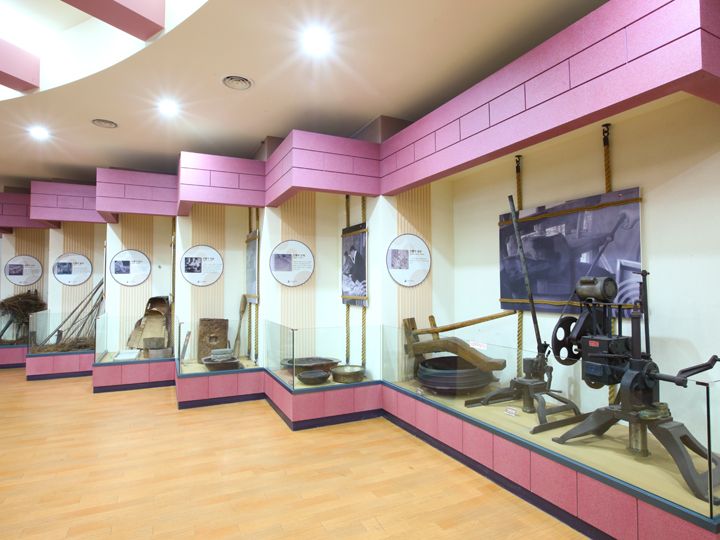 韓国で昔、マッククス作りに使われていた古い道具