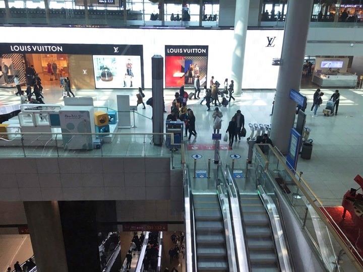 第1ターミナル
4階一般区域 中央