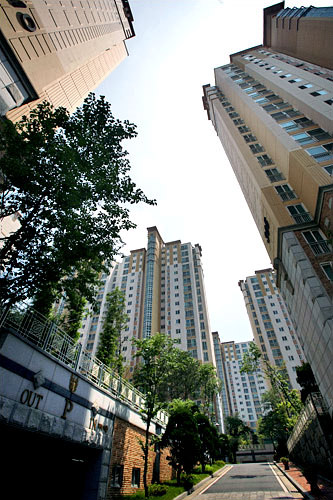 高層アパートが多く、不動産価値も高い