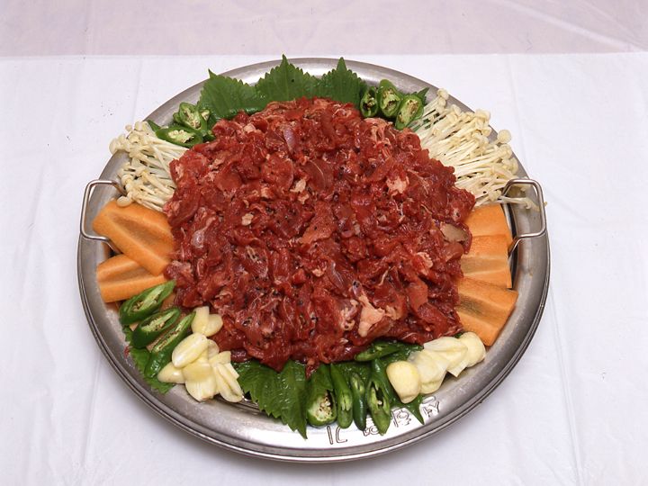 黒ヤギ肉のプルコギは1人前30,000ウォン前後