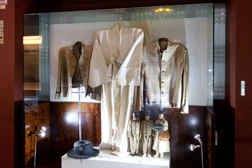 初代郵便配達員の服装