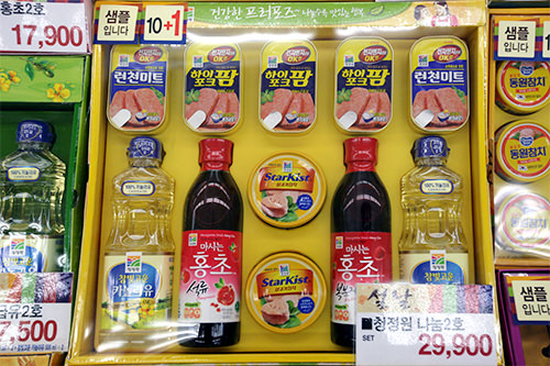食用油・調味料
価格の目安:10,000~200,000ウォン
主婦にはうれしい食用油や調味料なども贈られます。