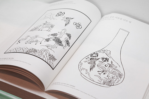 韓国の伝統文様をなぞることができる
デザイン練習帳