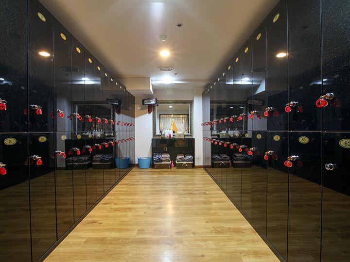 ロッカールーム