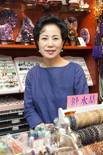 玉ちゃんの水晶社(小公地下道商店街65号)｜明洞(ソウル)のショッピング