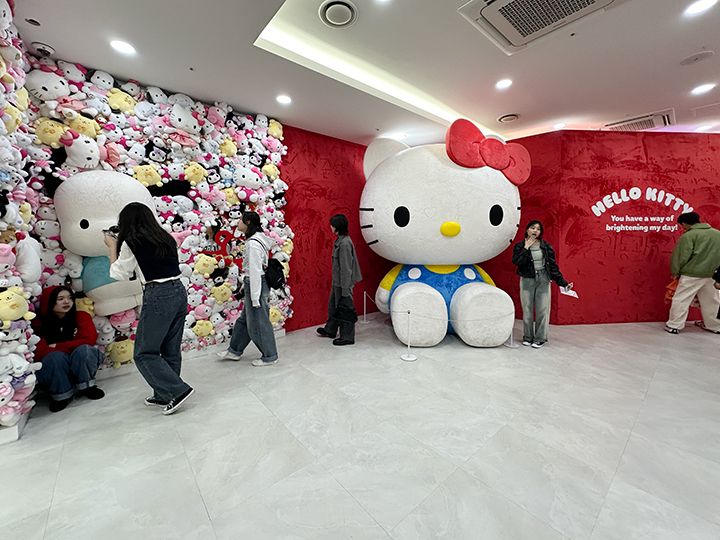 ハローキティ 韓国 済州島 ロッテホテル 2016 ぬいぐるみ