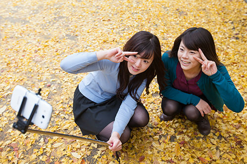 「座って撮る」が鉄則!