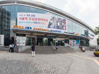 ソウル駅15番出口(西部駅)、空港鉄道・都心空港ターミナル入口