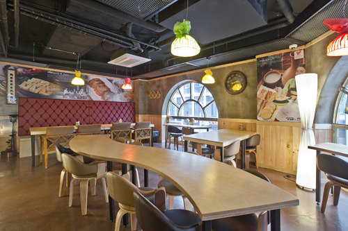 隠れ家的な2階席