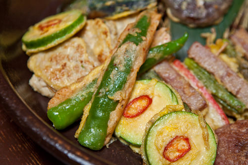 赤黄緑と色どり鮮やか