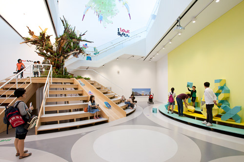 子どもが主役のアート空間