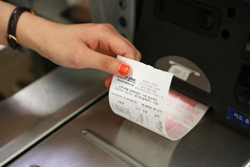 4.レシートを受け取ったら、お会計終了♪