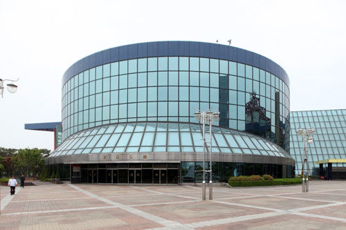 新館公開ホール