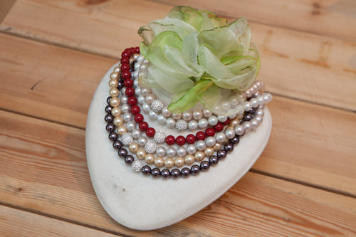 カラーバリエーション豊富
フェイクパールネックレス
各45,000ウォン