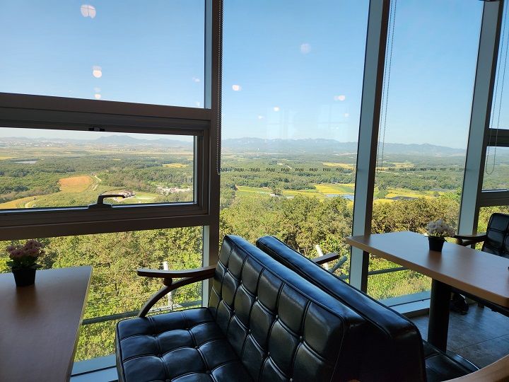 カフェからの眺めは
まるで大自然を独り占めしたような絶景
ここがDMZであることを忘れてしまいます