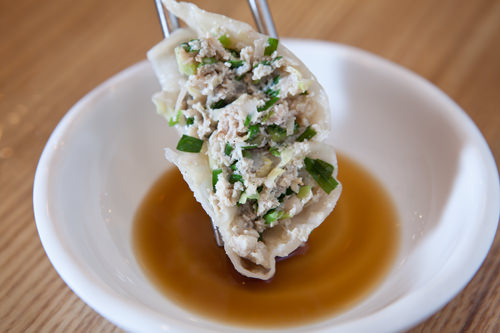 オリジナルしょうゆに付けて