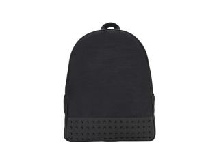 シンプルなお出かけリュック ブラックスタッズクラシックバックパック(M) 125,000ウォン