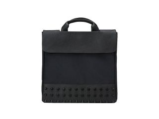 人気のデザインをバックパックに ブラックスタッズバックパック(M) 105,000ウォン