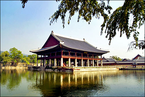 景福宮にある慶会楼の美しい姿